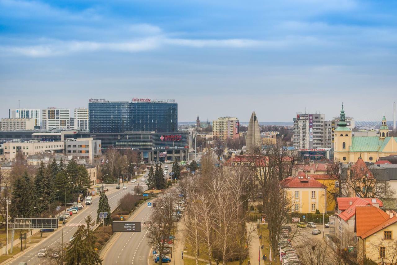 Hotel Forum Rzeszów Kültér fotó